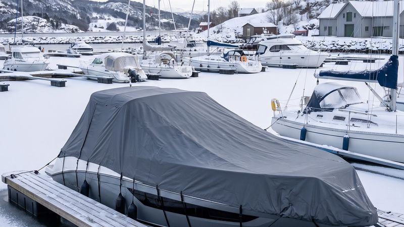 Bootsplane nach Maß: Perfekter Schutz für Ihr Boot